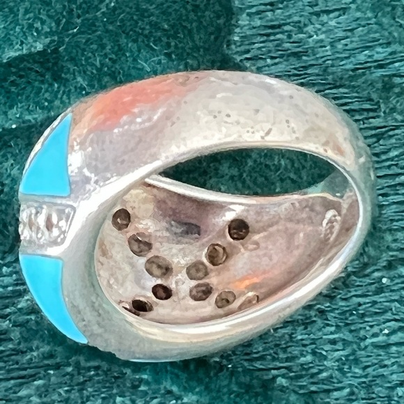 Sterling dome ring with Diamonique and turquoise colored inlay - Picture 3 of 6
